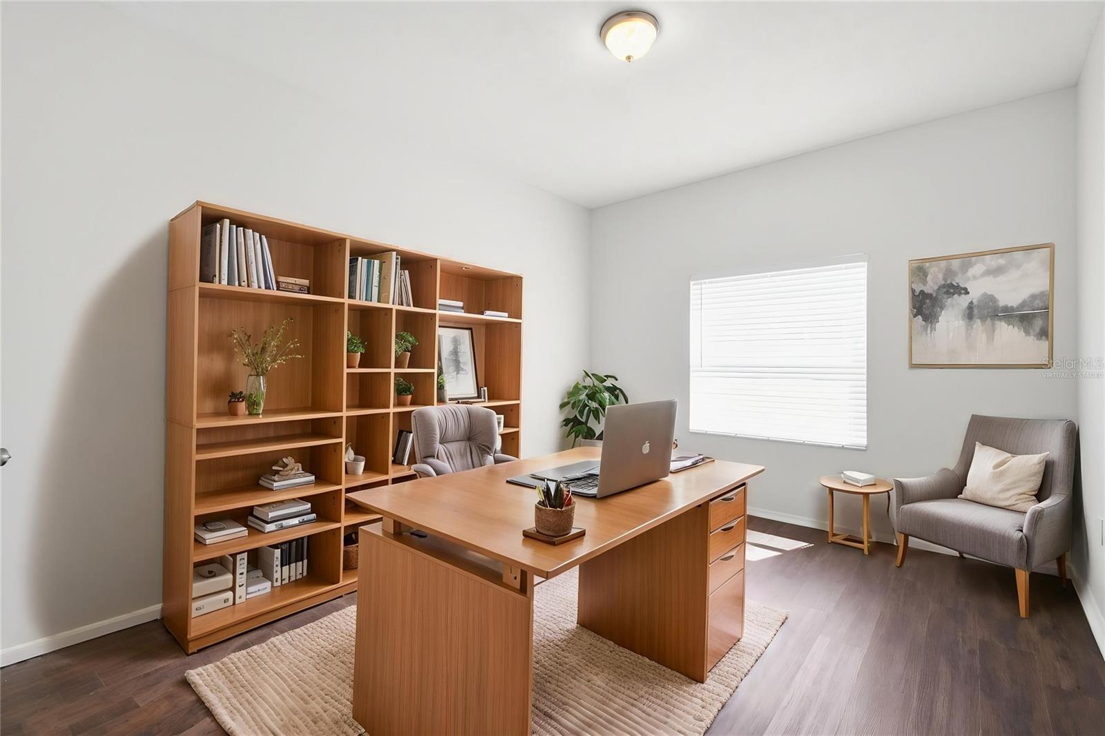 Image 10 of 46 For 823 Springwood Circle