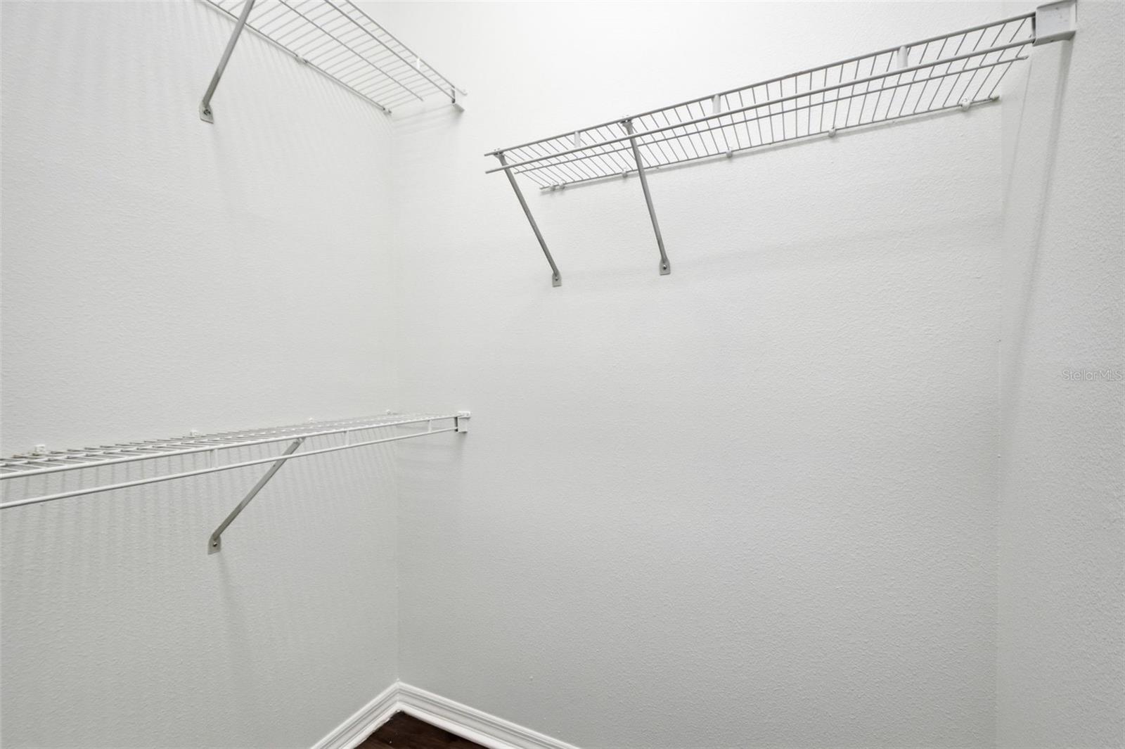 Image 34 of 46 For 823 Springwood Circle