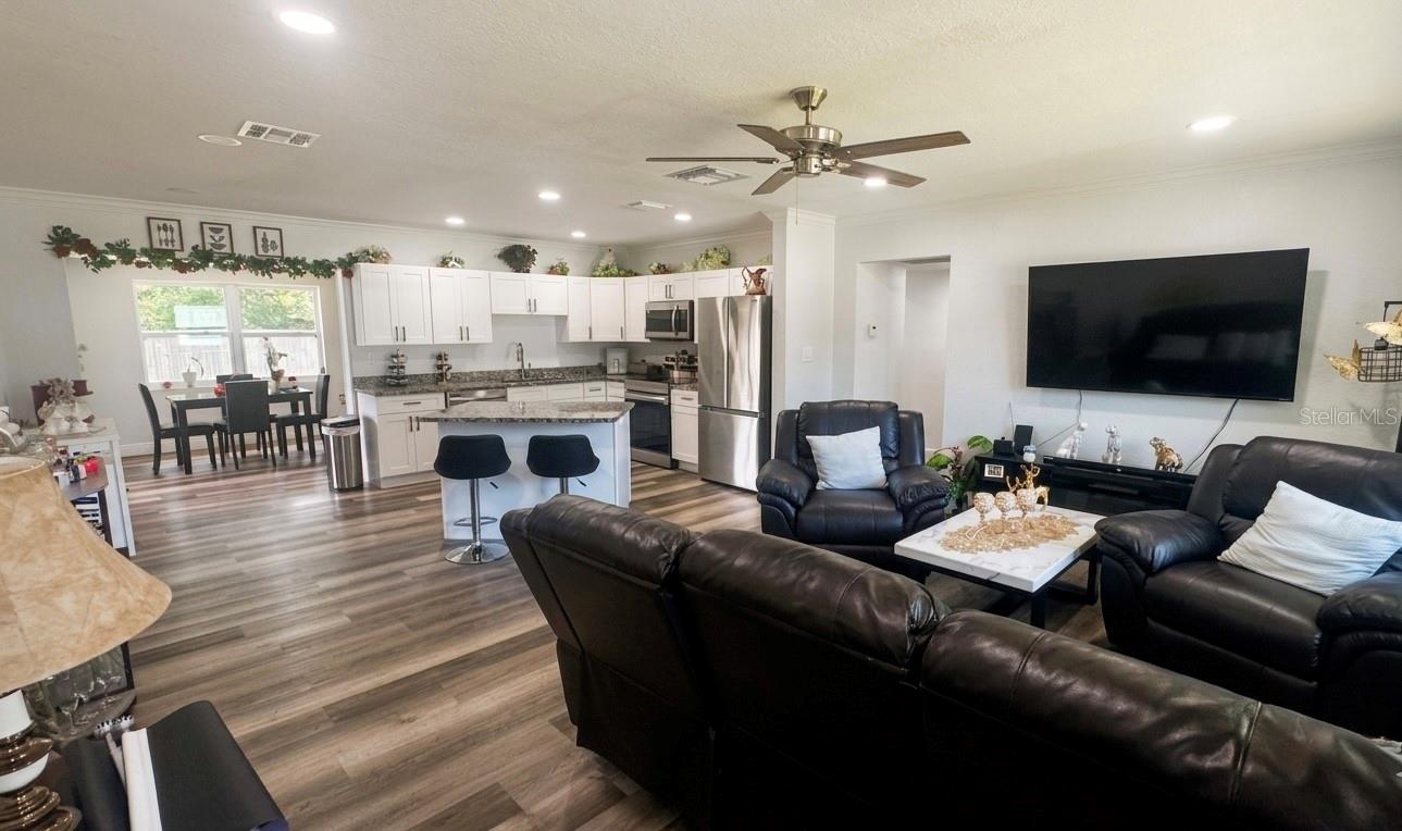 Image 3 of 11 For 3521 Shirley Drive