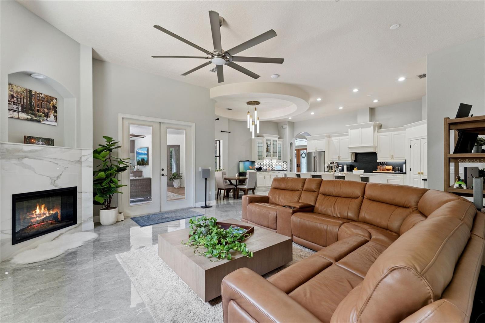 Listing photo id 8 for 773 Mills Estate Place