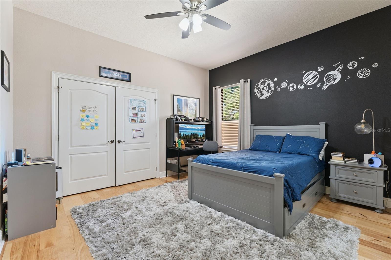 Listing photo id 20 for 773 Mills Estate Place
