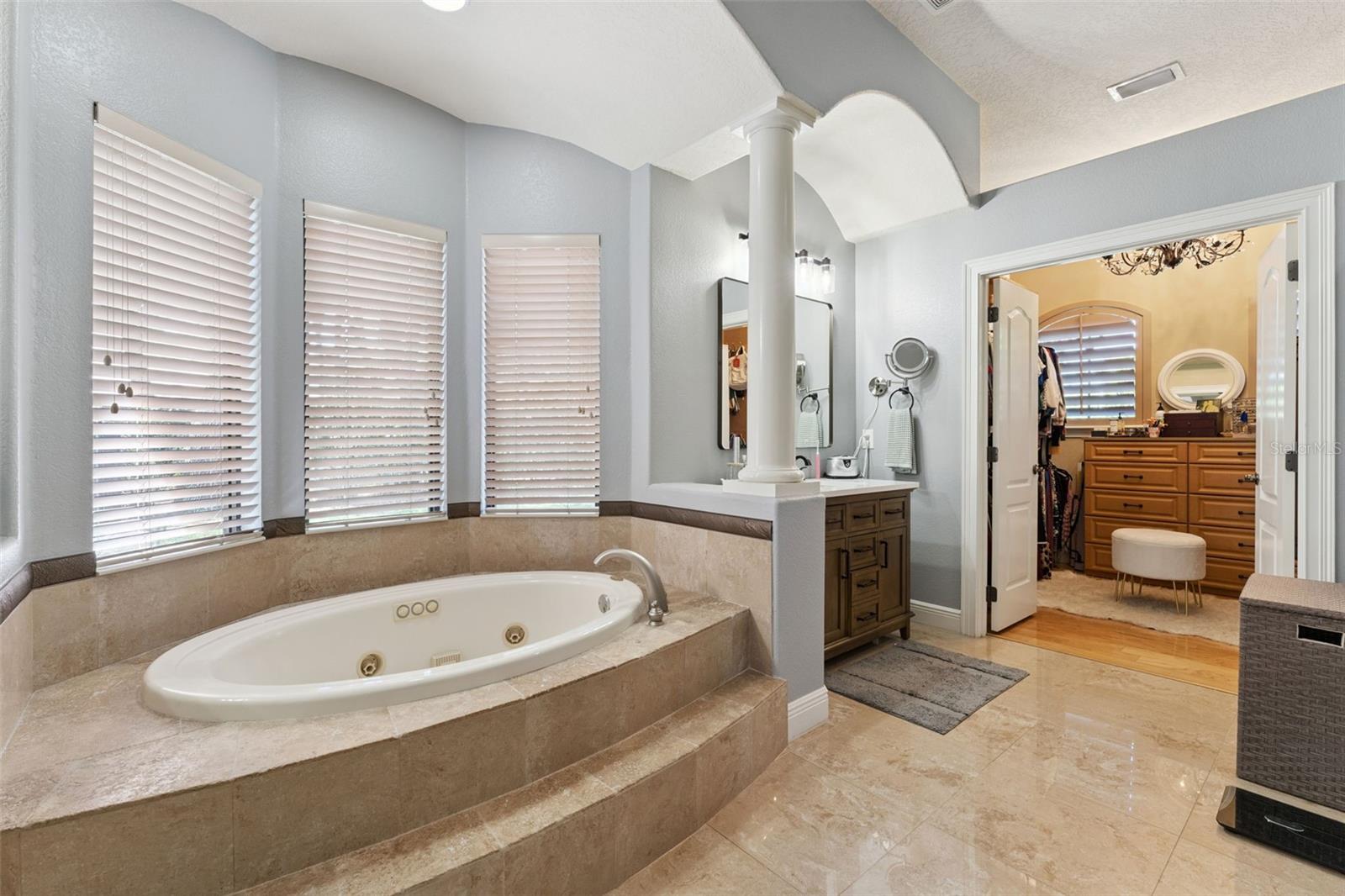 Listing photo id 24 for 773 Mills Estate Place