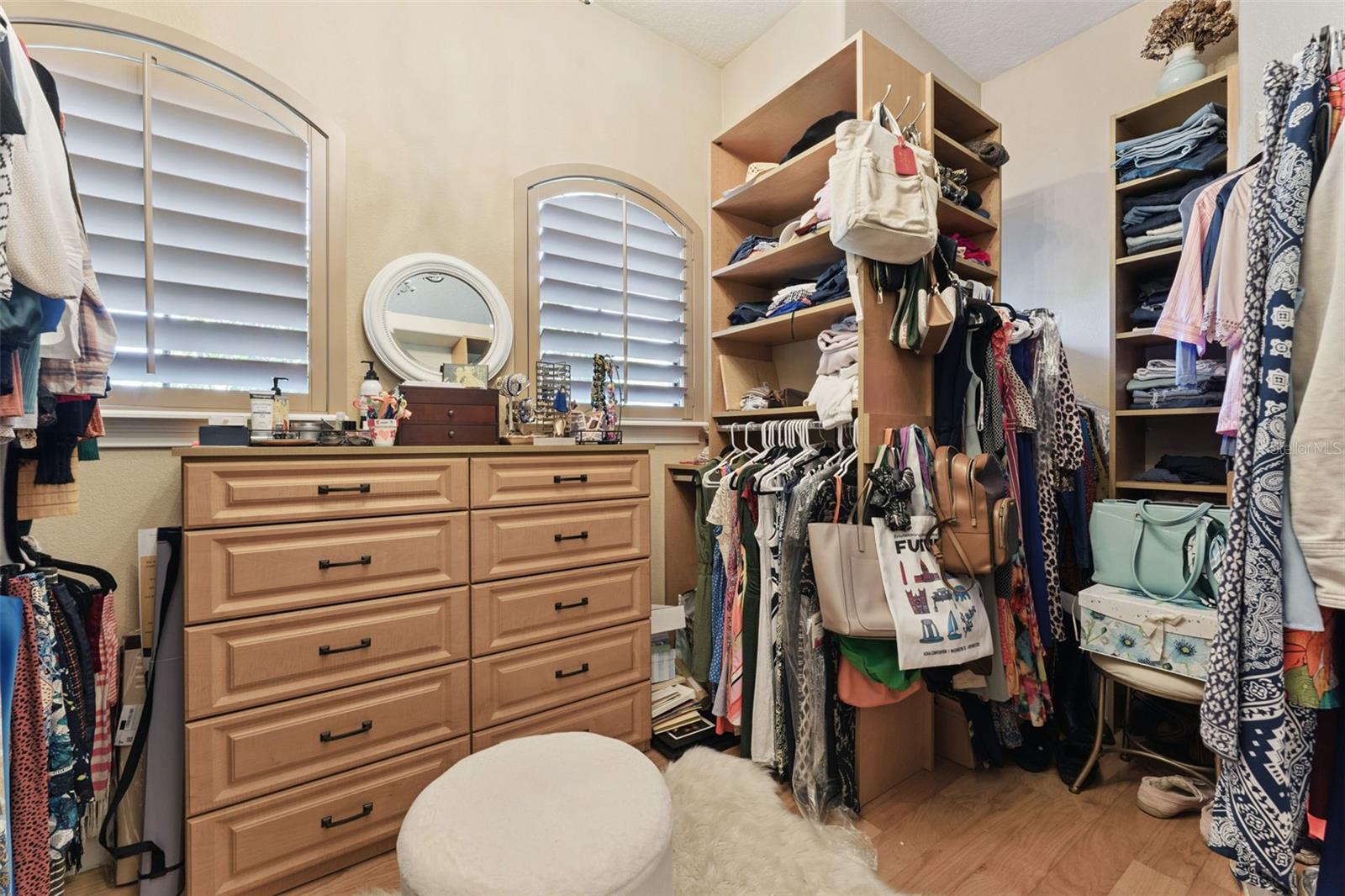 Listing photo id 29 for 773 Mills Estate Place