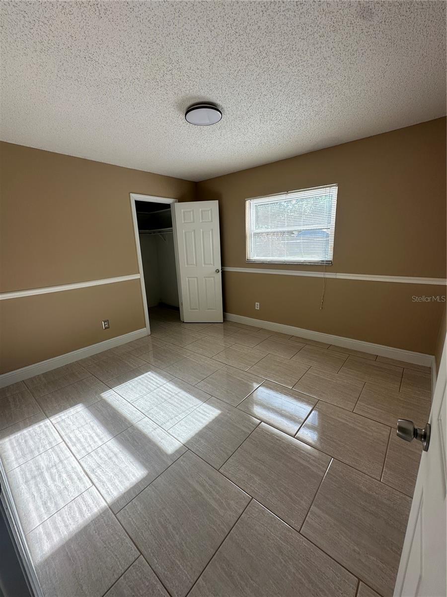 Image 10 of 14 For 852 Royalton Road