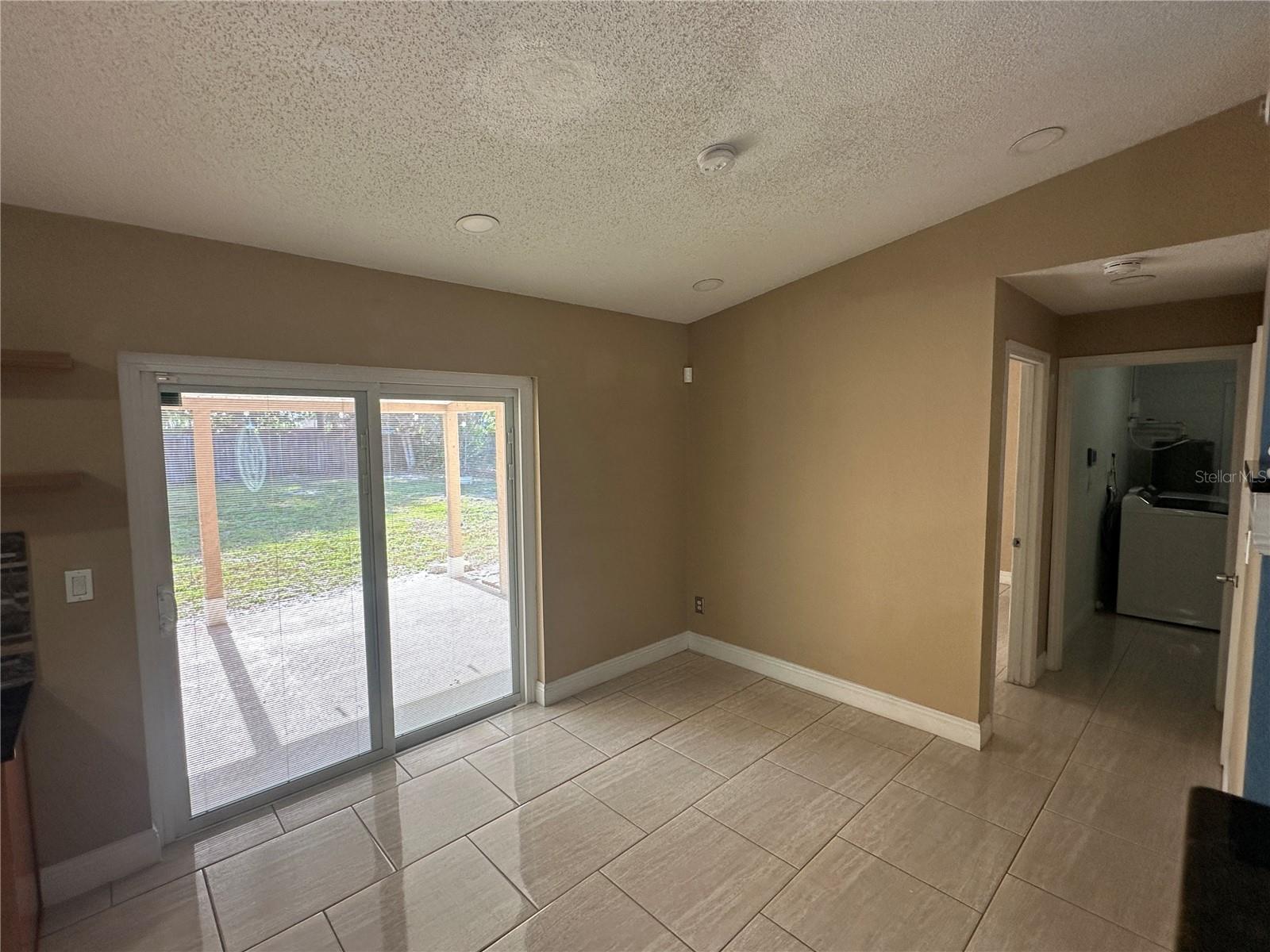 Image 5 of 14 For 852 Royalton Road