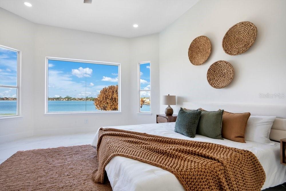 Image 31 of 96 For 8010 Firenze Boulevard