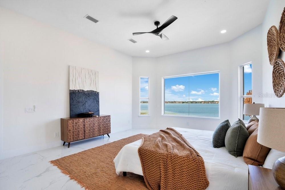 Image 32 of 96 For 8010 Firenze Boulevard