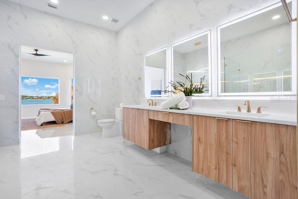 Image 39 of 96 For 8010 Firenze Boulevard