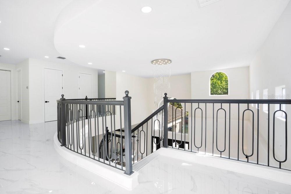 Image 42 of 96 For 8010 Firenze Boulevard