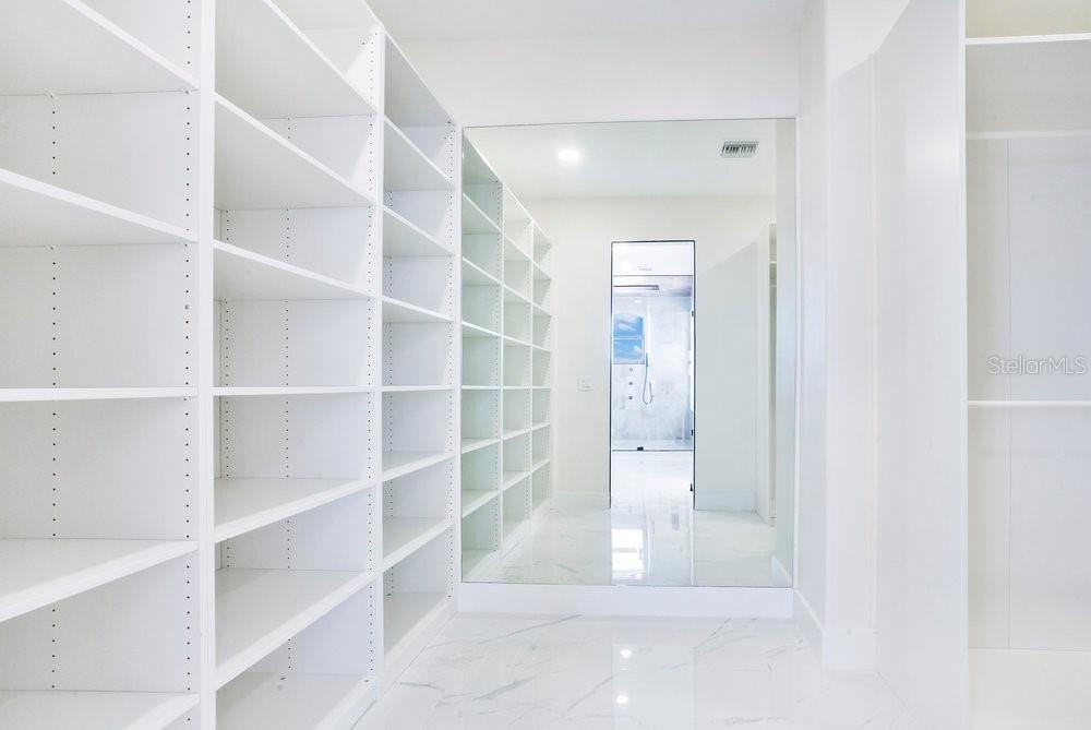 Image 49 of 96 For 8010 Firenze Boulevard