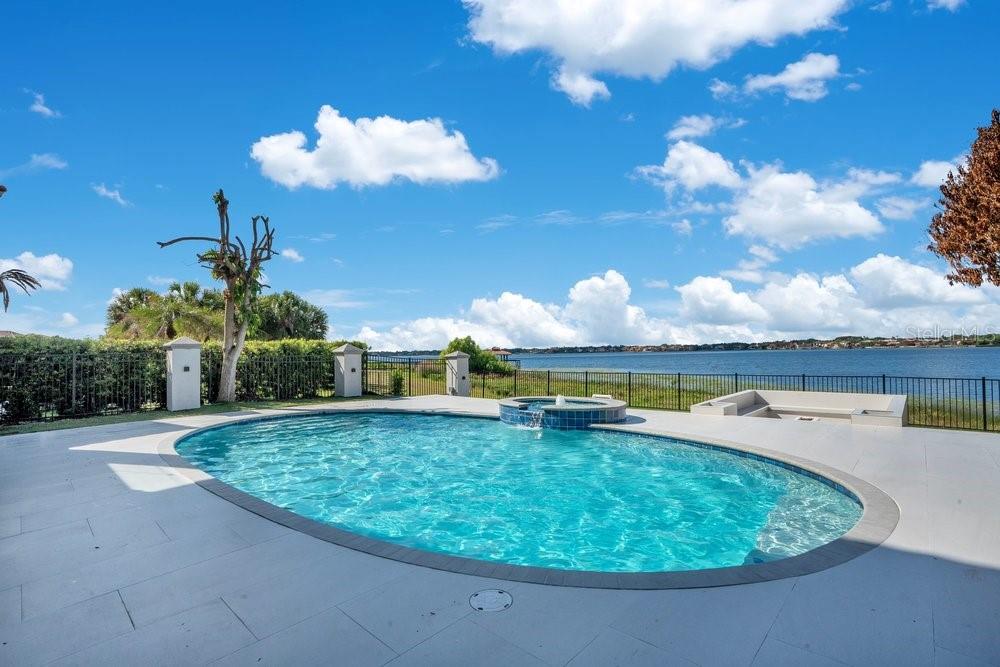 Image 76 of 96 For 8010 Firenze Boulevard