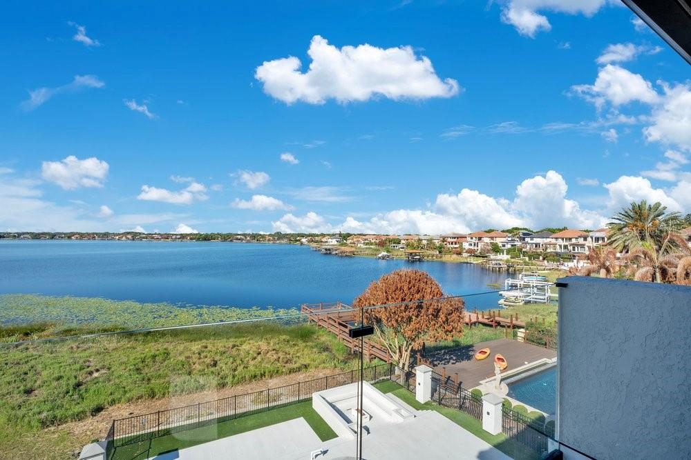 Image 83 of 96 For 8010 Firenze Boulevard