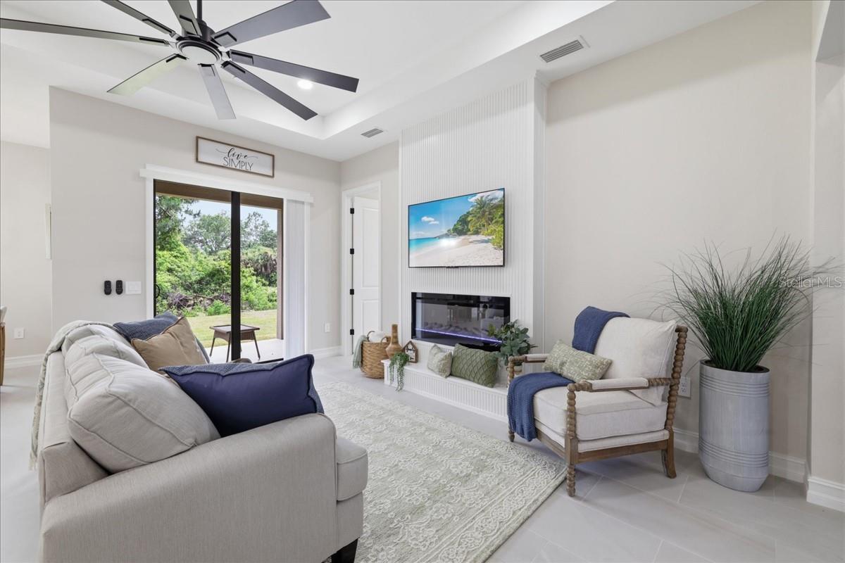 Image 11 of 46 For 810 Sentinela Boulevard