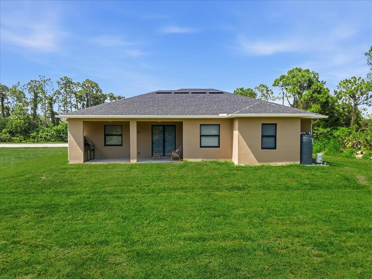 Image 42 of 46 For 810 Sentinela Boulevard