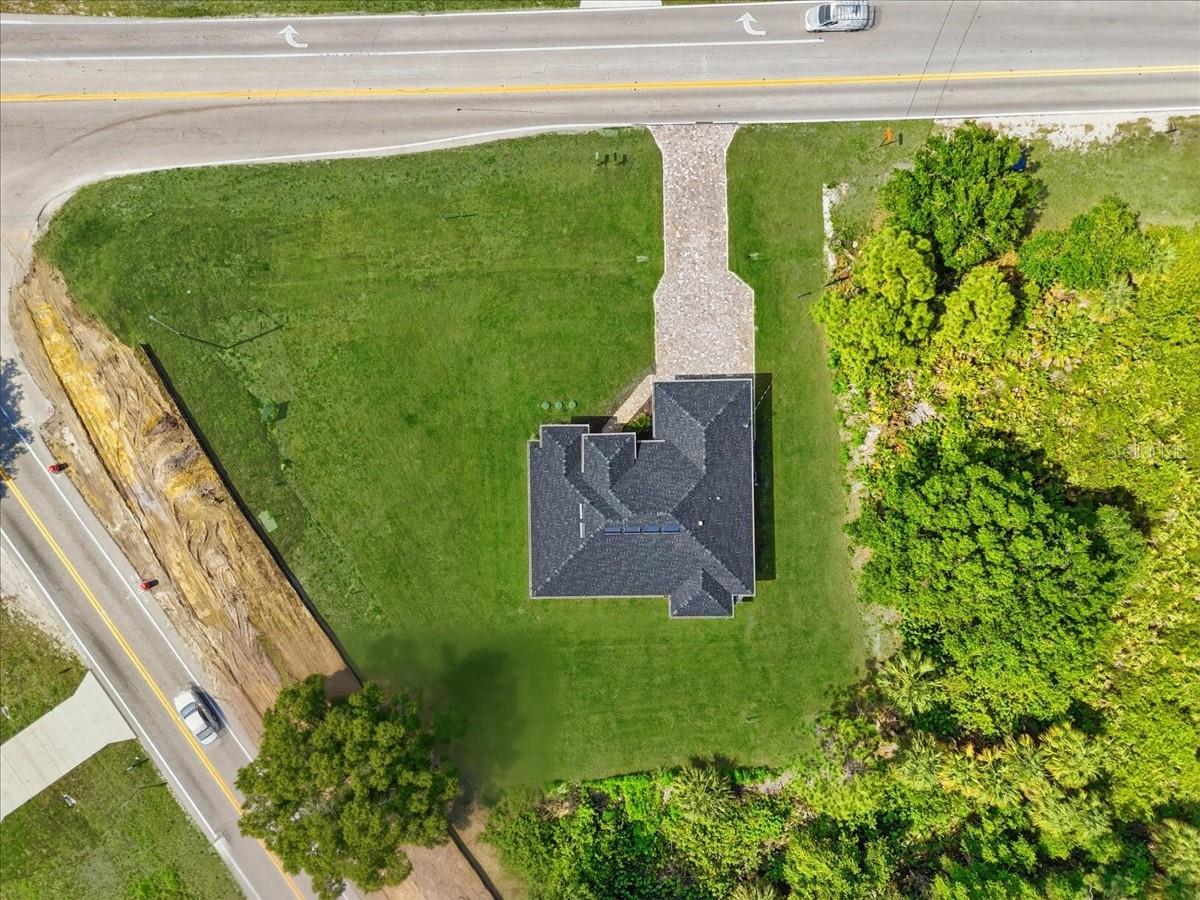 Image 43 of 46 For 810 Sentinela Boulevard