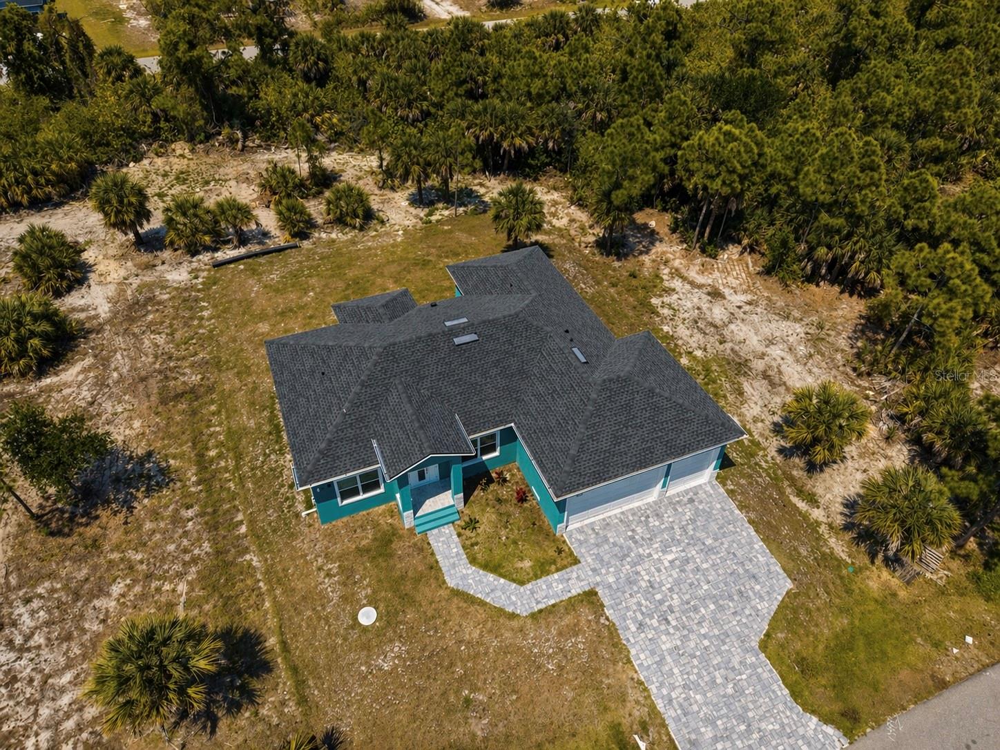 Image 34 of 40 For 15473 Lakeland Circle