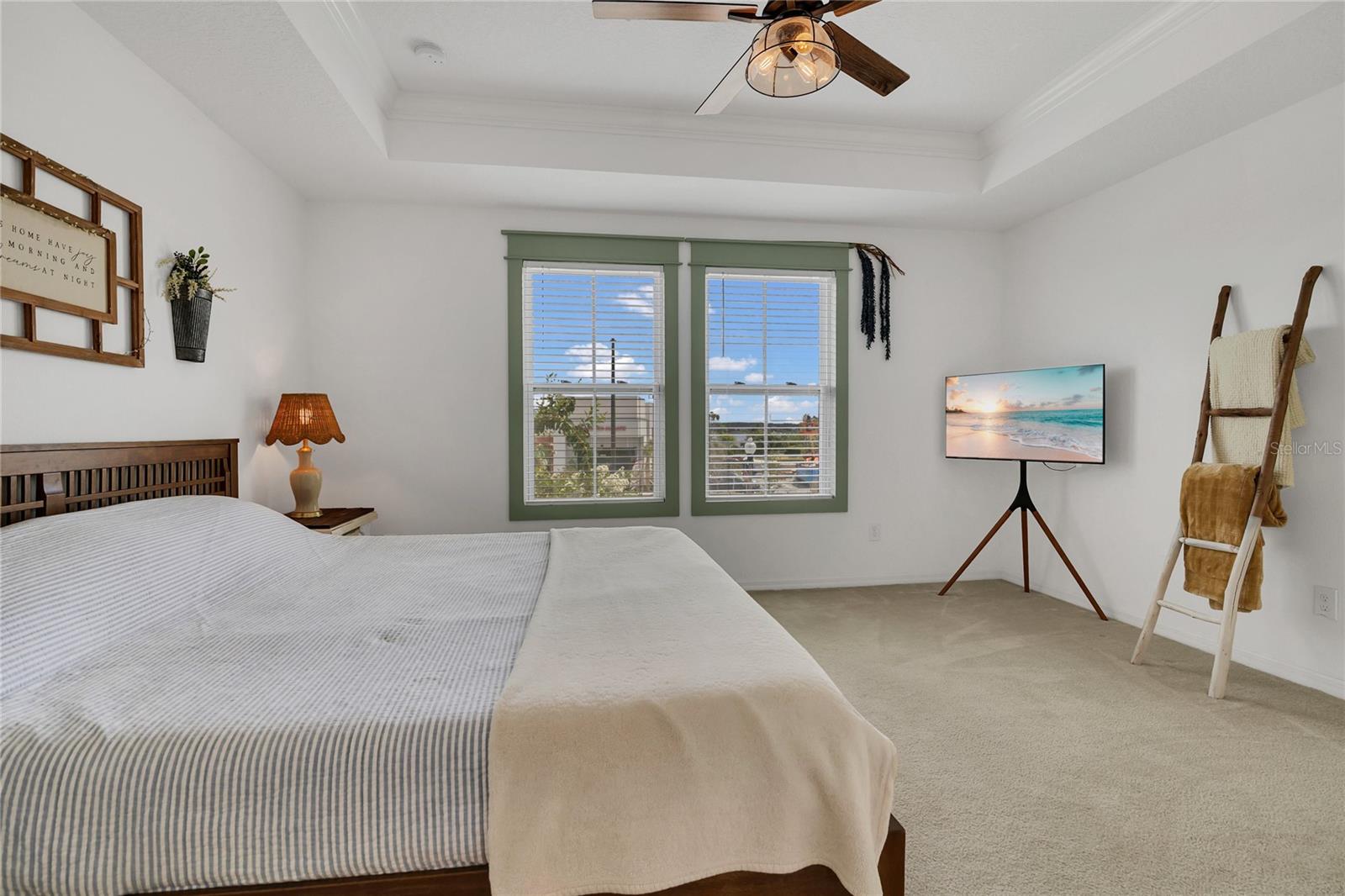 Image 11 of 32 For 15518 Sunquat Drive