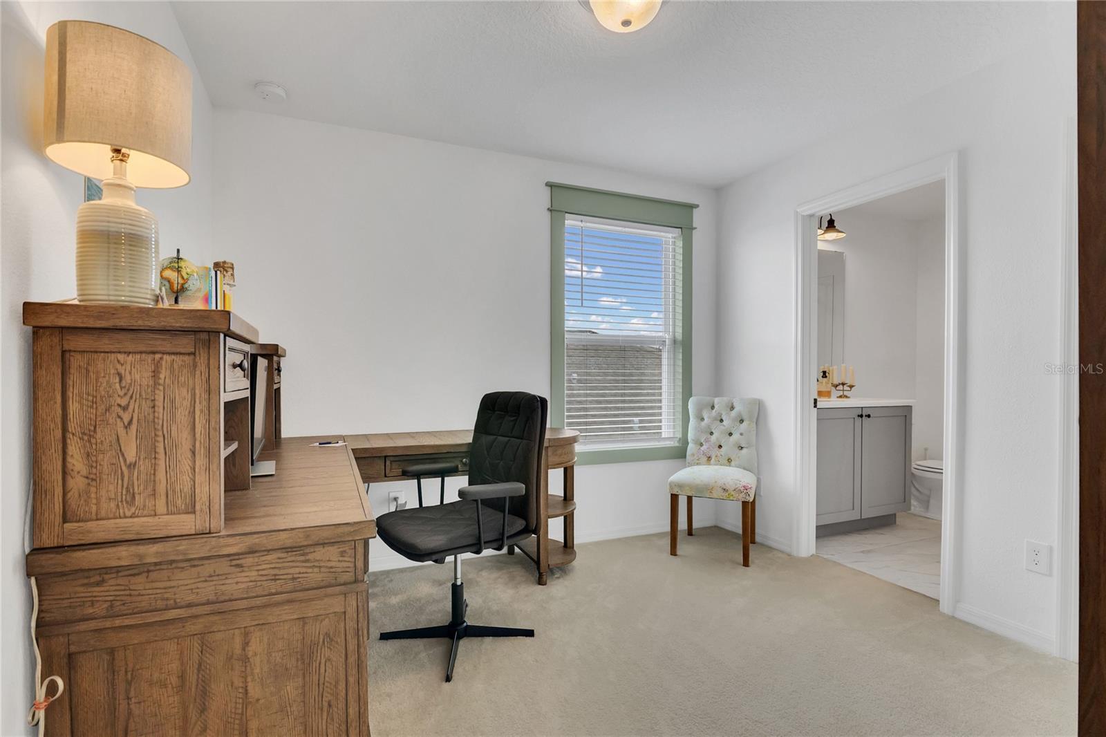 Image 19 of 32 For 15518 Sunquat Drive