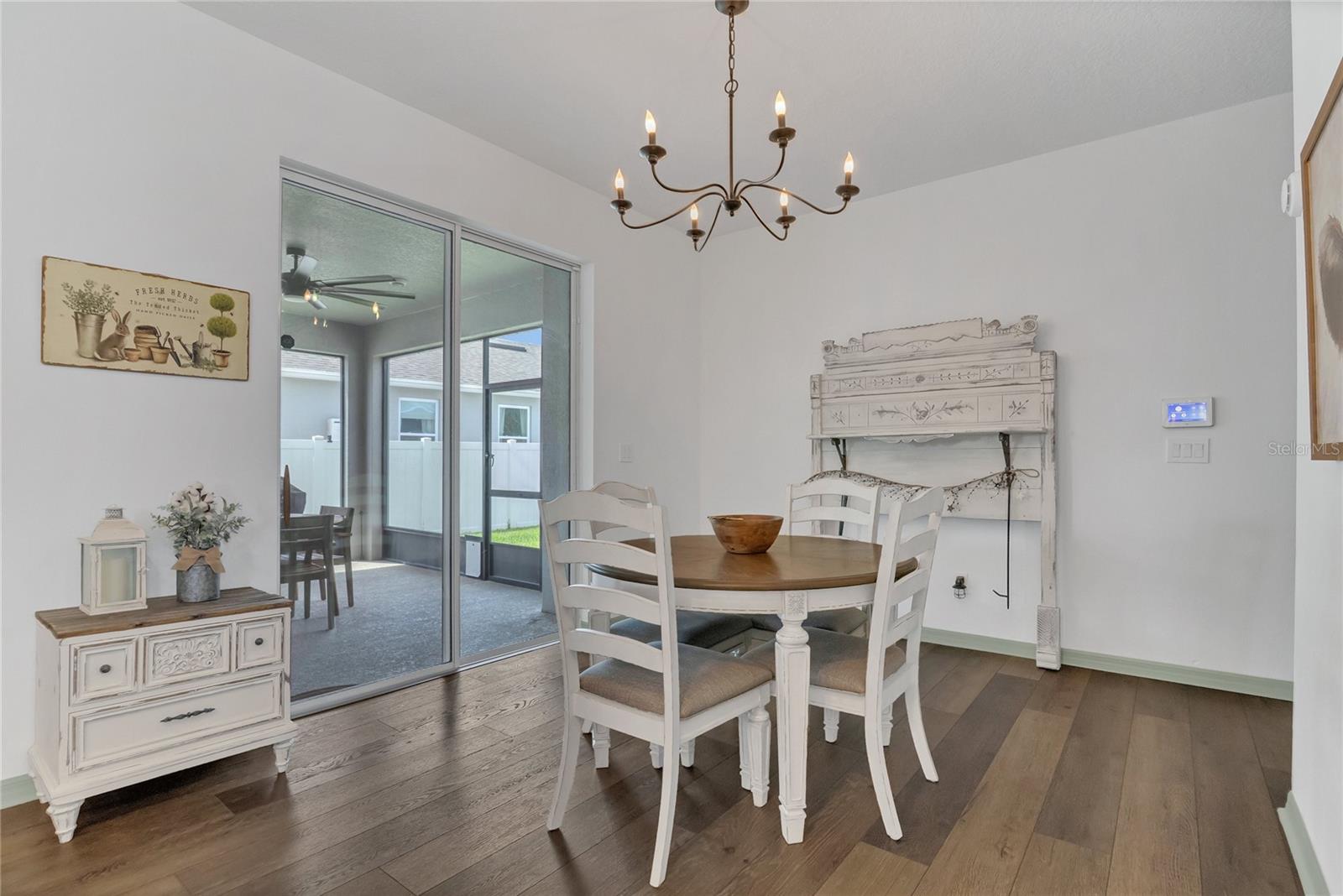 Image 6 of 32 For 15518 Sunquat Drive