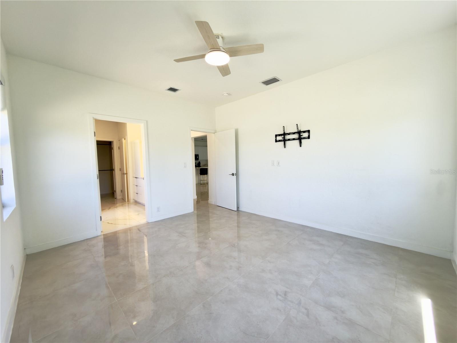 Image 14 of 23 For 6380 Chorus Drive