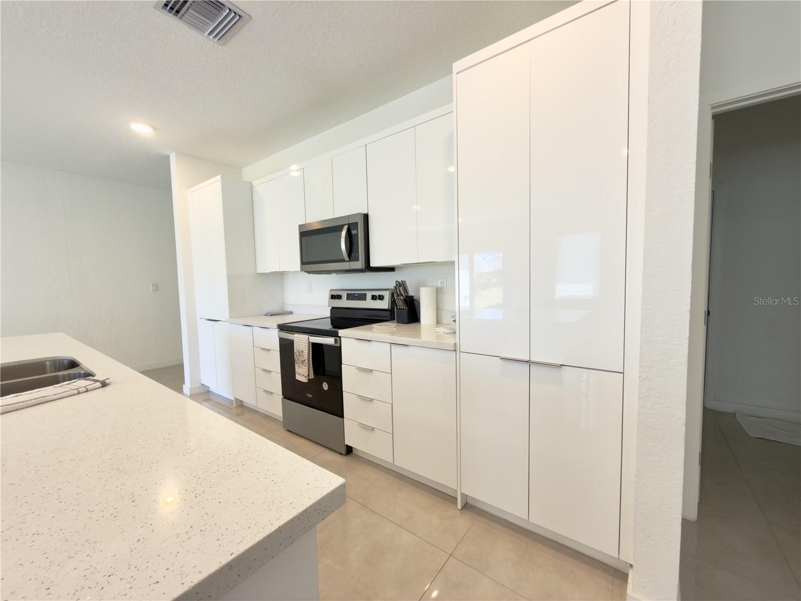 Image 8 of 23 For 6380 Chorus Drive