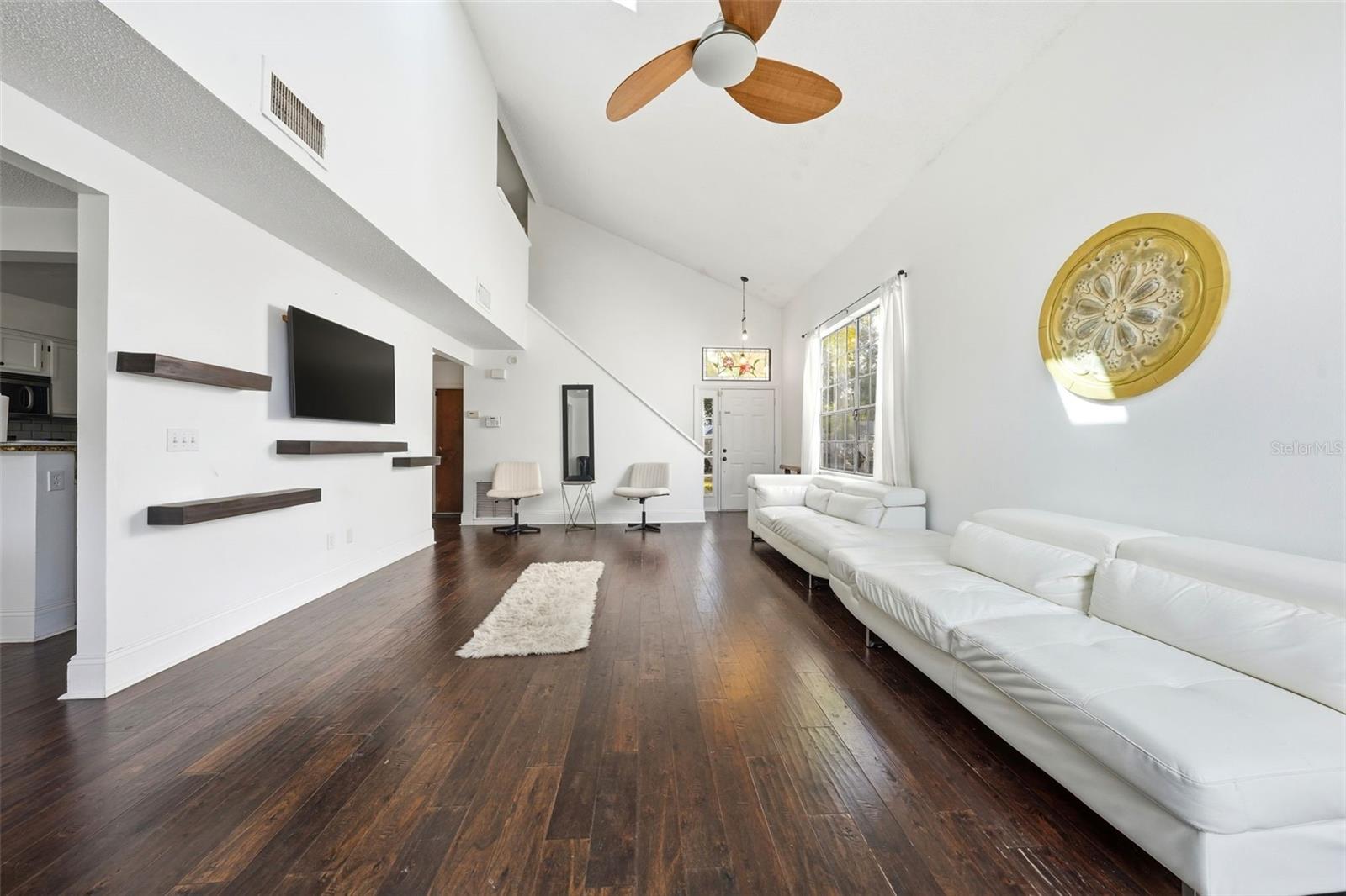 Image 8 of 44 For 5316 Alcom Drive