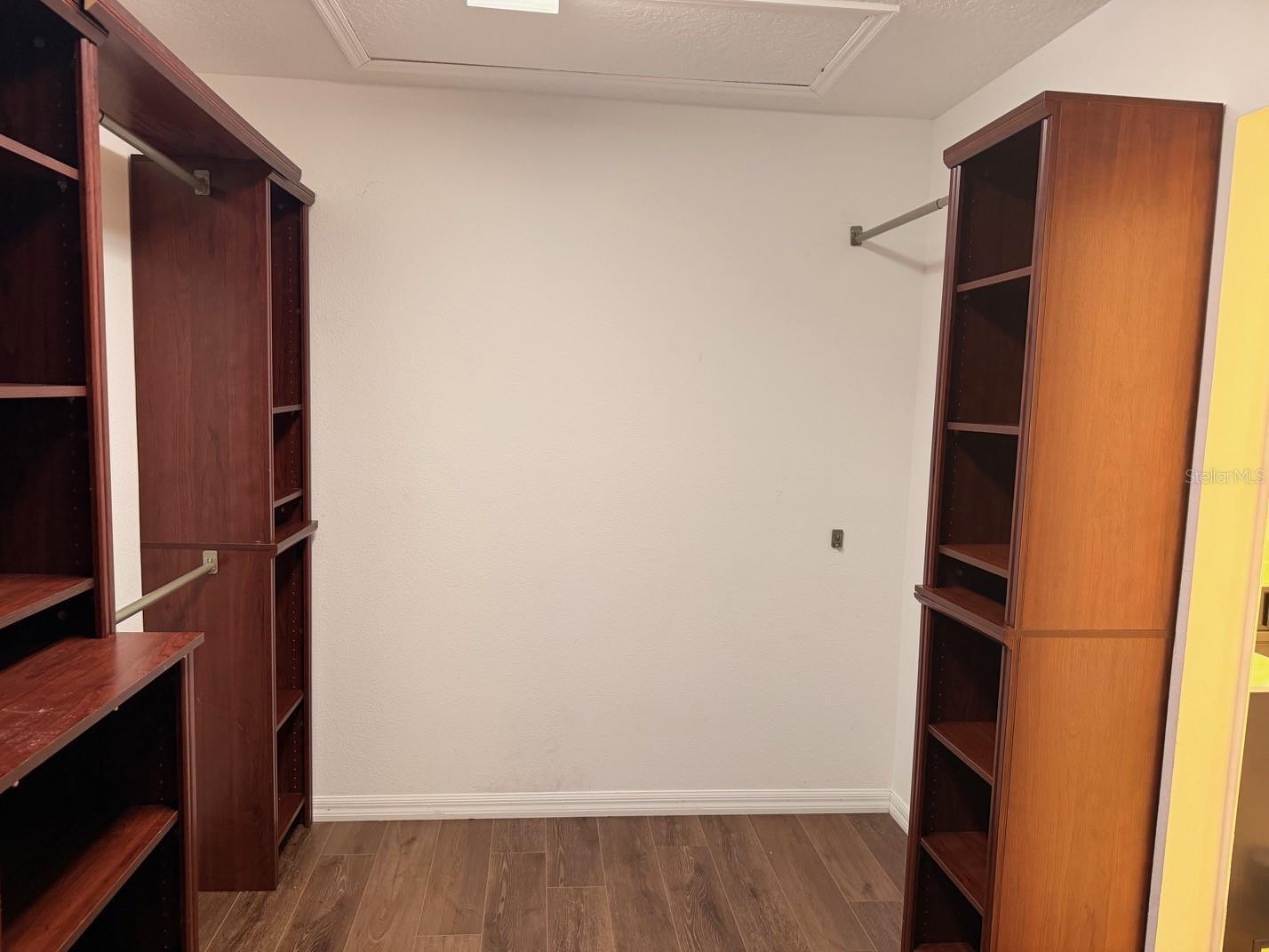 Image 18 of 31 For 5768 Los Palma Vista Drive