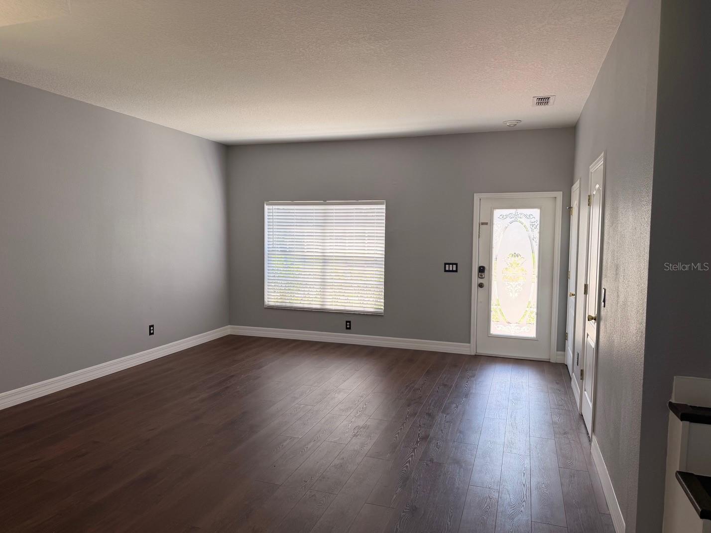 Image 2 of 31 For 5768 Los Palma Vista Drive