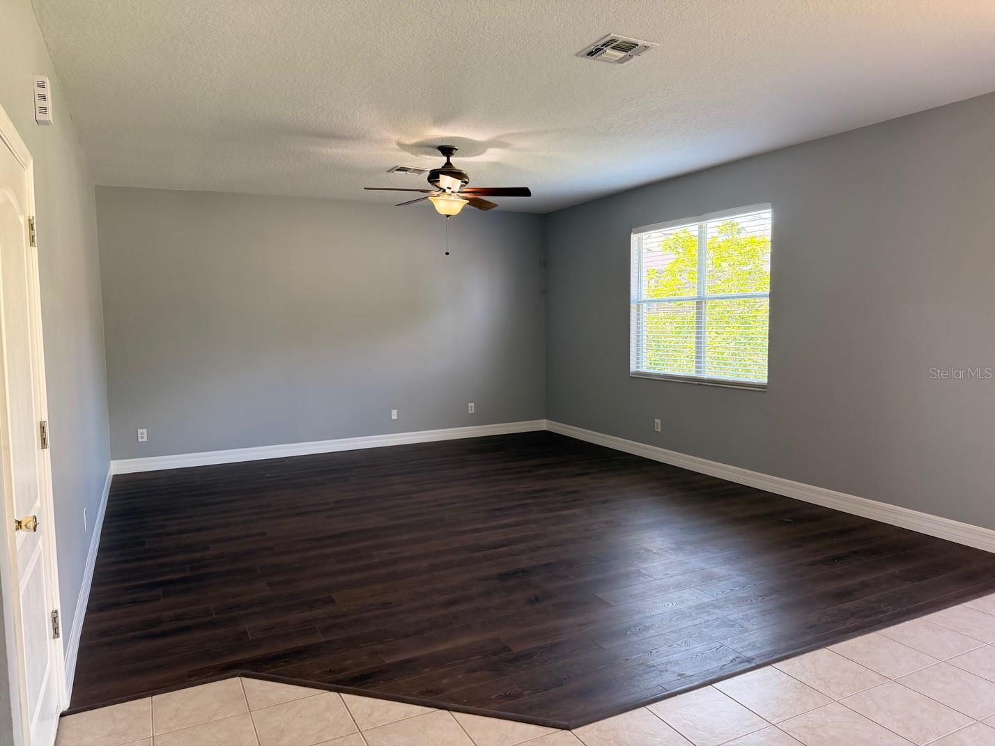 Image 6 of 31 For 5768 Los Palma Vista Drive