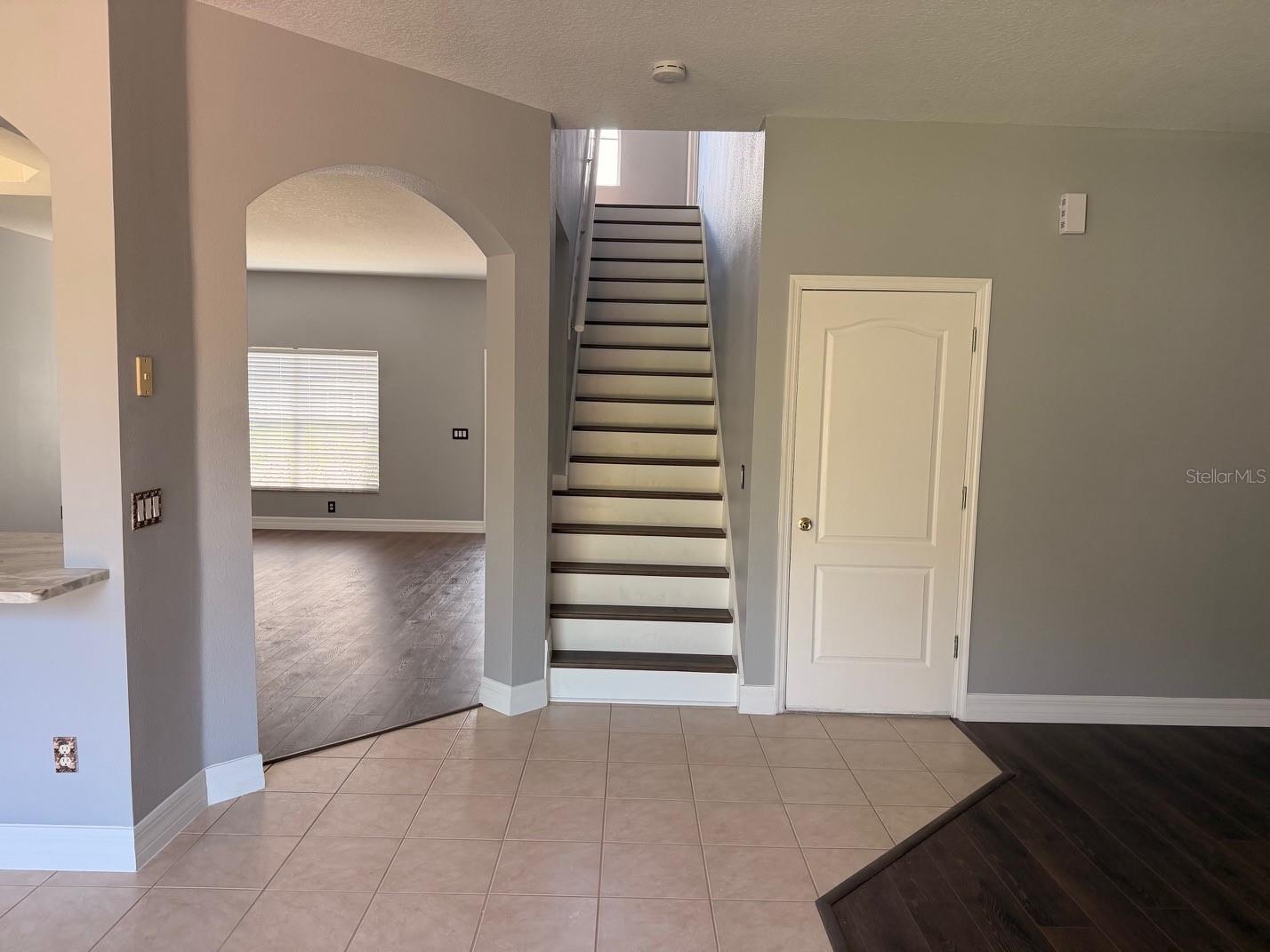 Image 8 of 31 For 5768 Los Palma Vista Drive