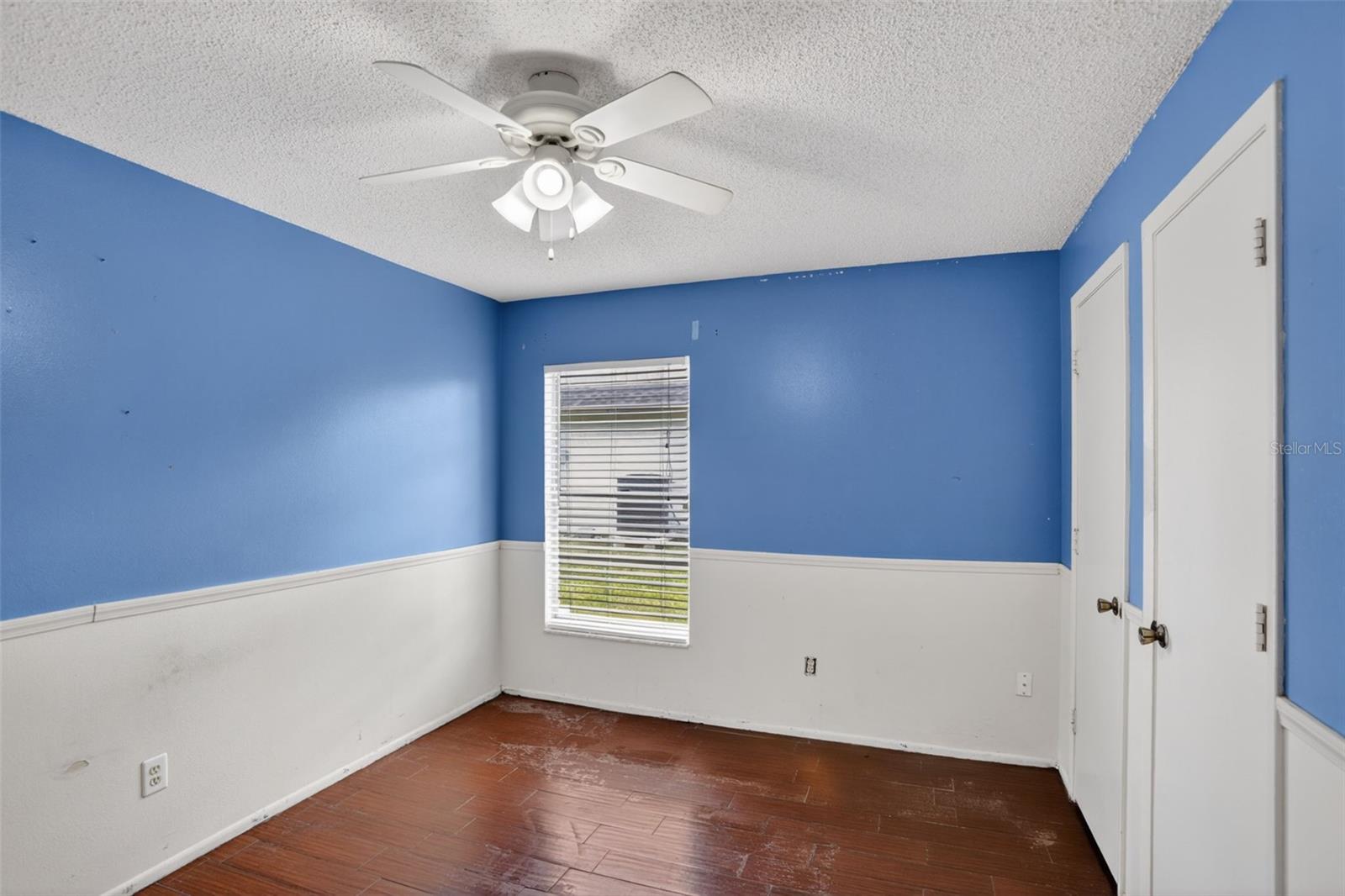 Image 20 of 36 For 7636 Dundas Drive