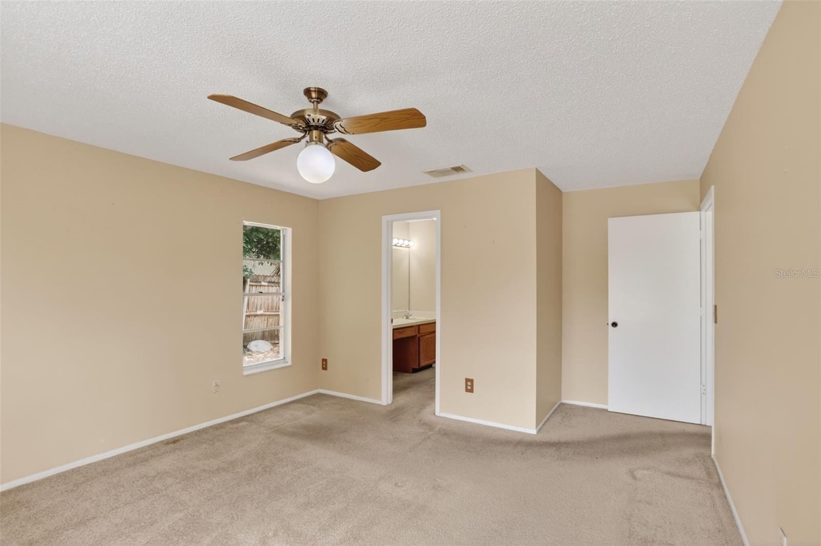 Image 25 of 36 For 7636 Dundas Drive