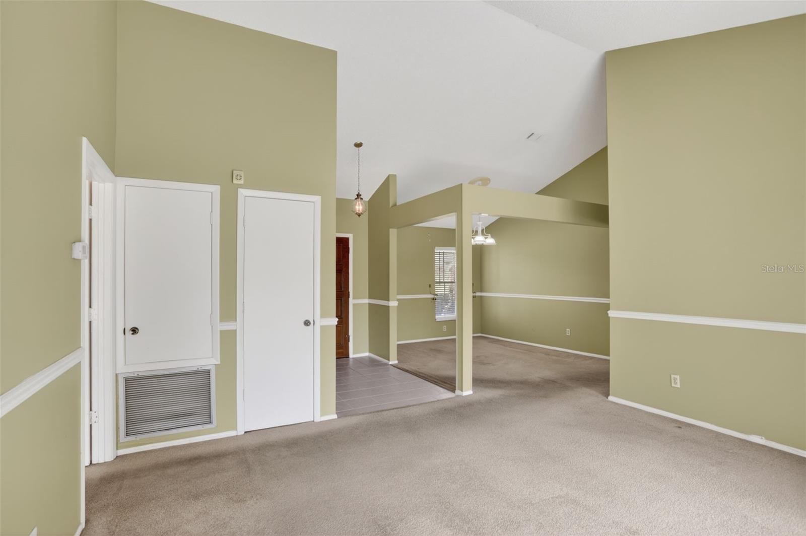 Image 27 of 36 For 7636 Dundas Drive