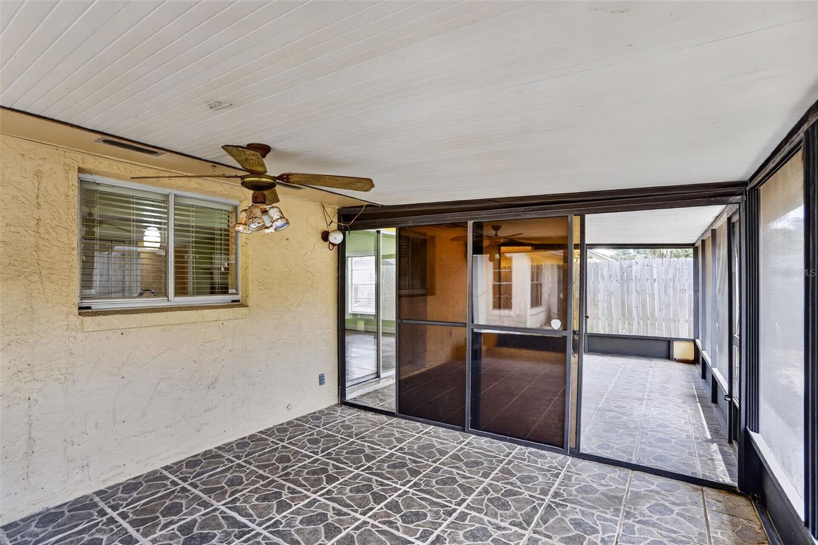 Image 33 of 36 For 7636 Dundas Drive