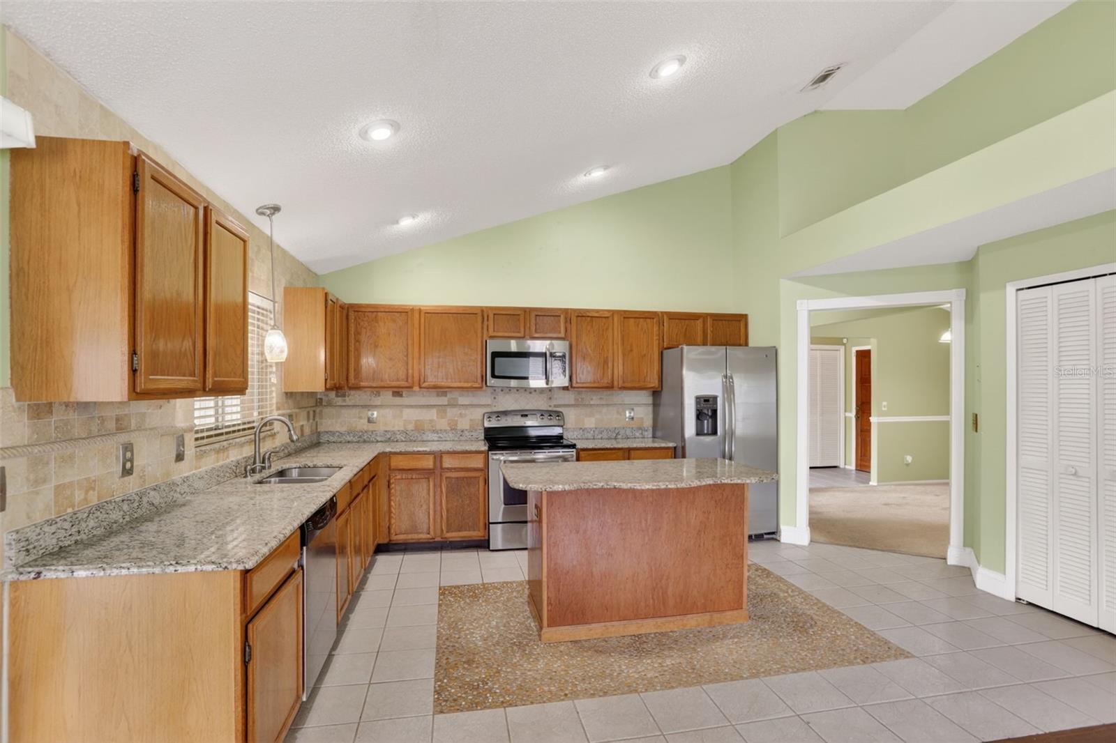 Image 4 of 36 For 7636 Dundas Drive