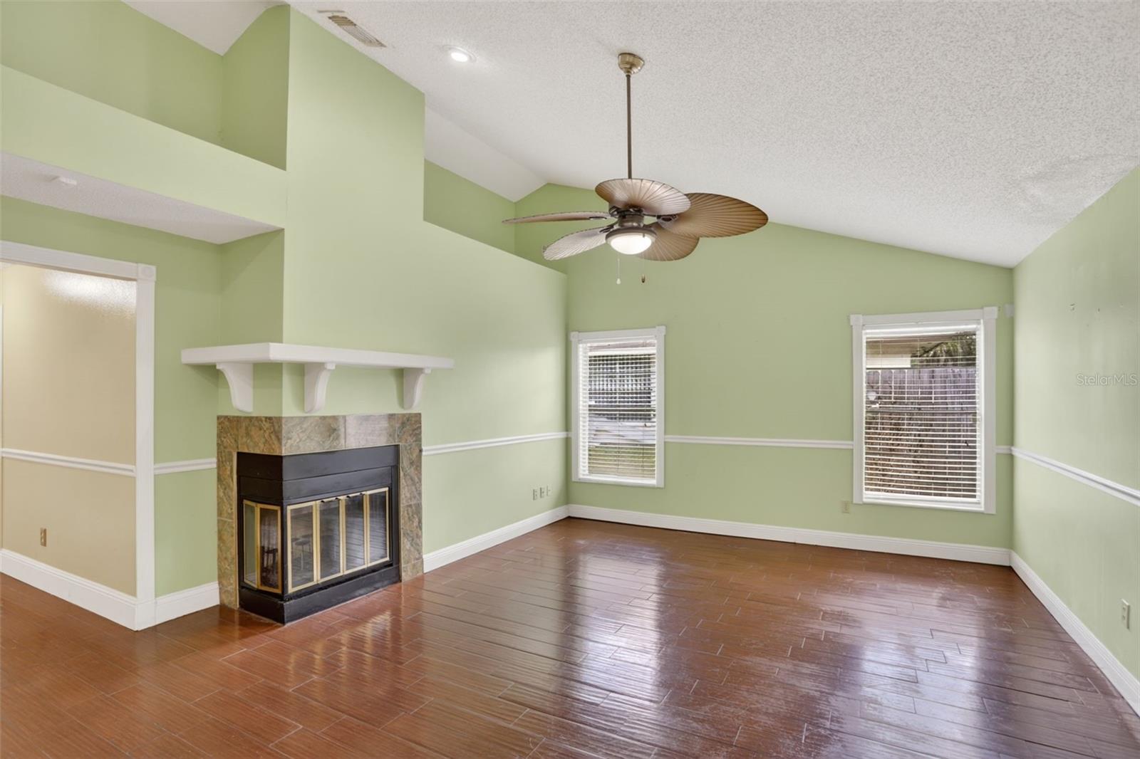 Image 8 of 36 For 7636 Dundas Drive