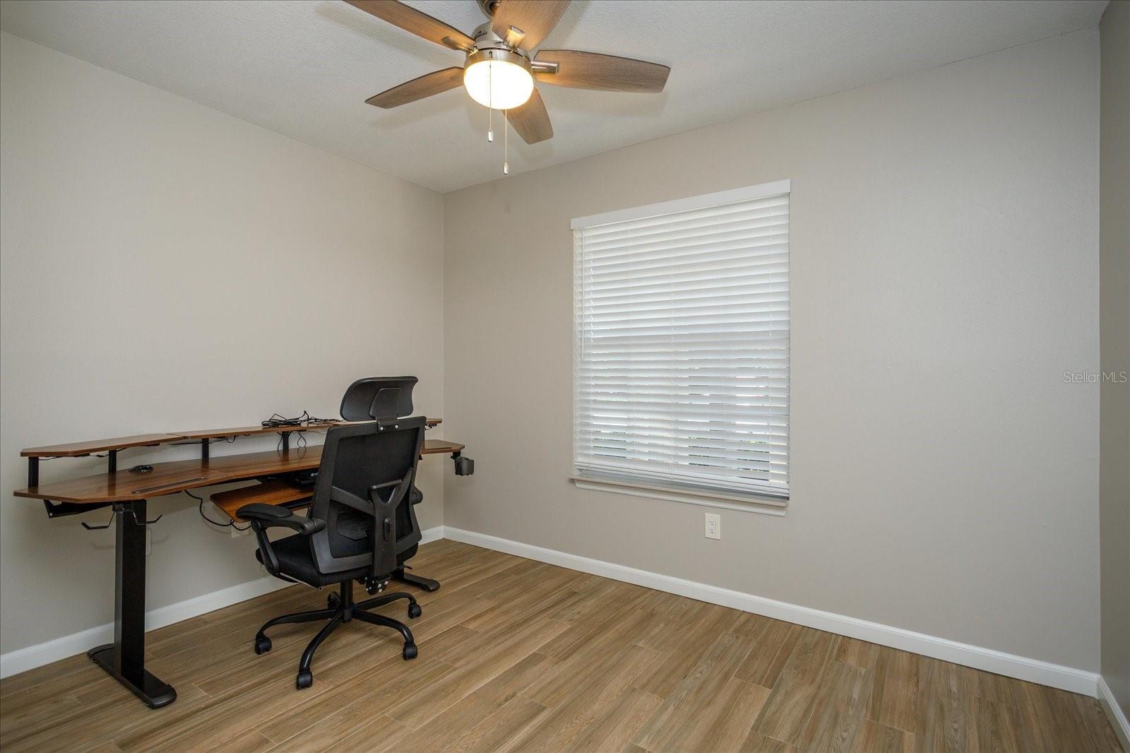 Image 10 of 17 For 176 Reserve Circle 108