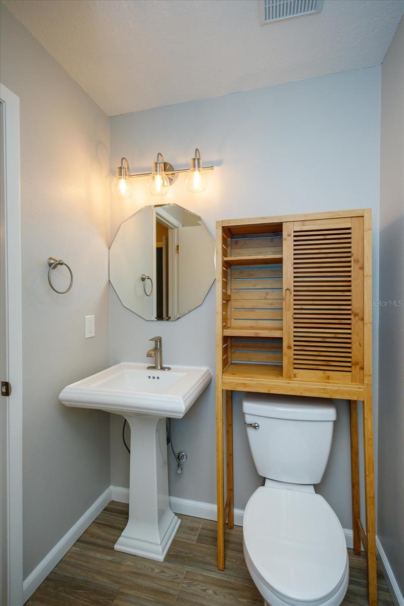 Image 11 of 17 For 176 Reserve Circle 108