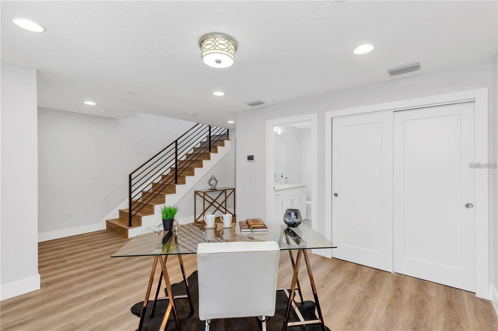 Image 4 of 8 For 54 Jersey Street 12