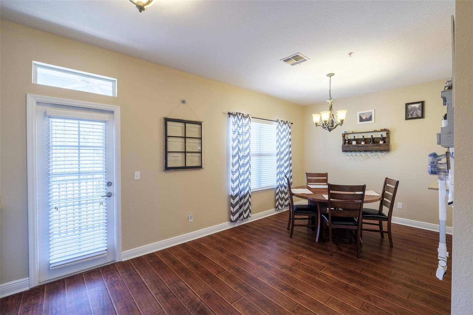 Image 11 of 36 For 1557 Cloverbay Lane