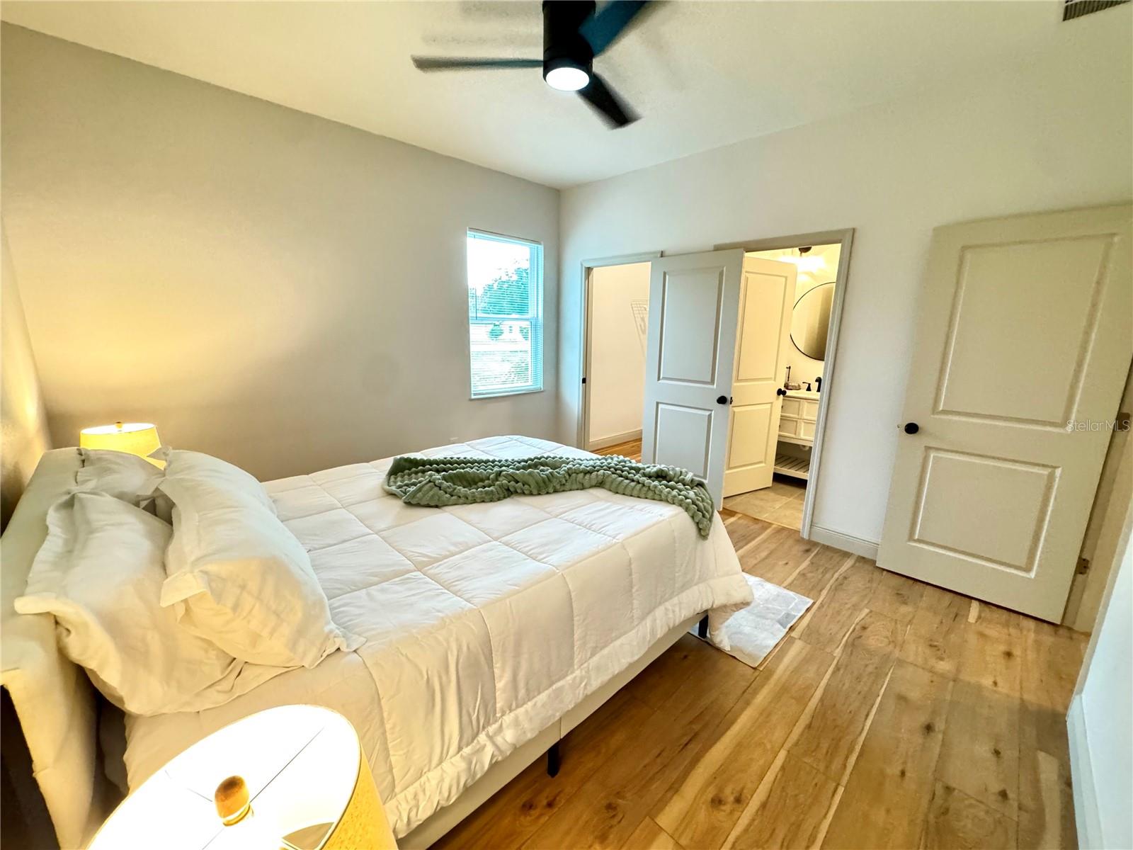 Image 13 of 33 For 1377 7th Street