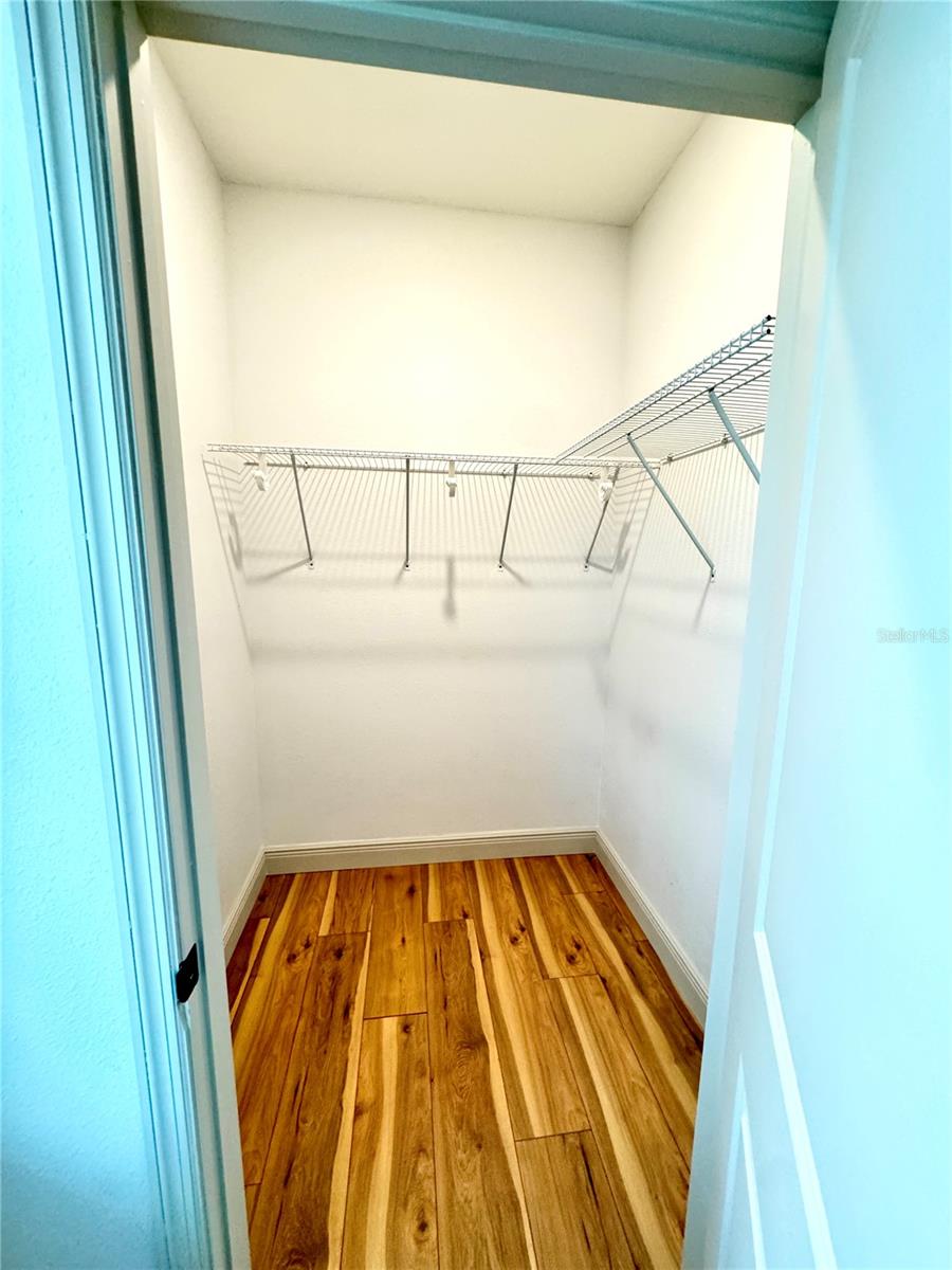 Image 16 of 33 For 1377 7th Street