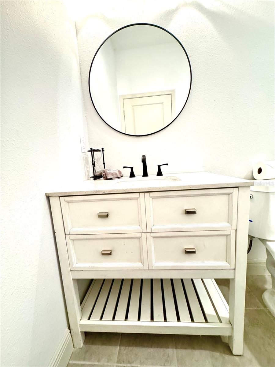 Image 17 of 33 For 1377 7th Street