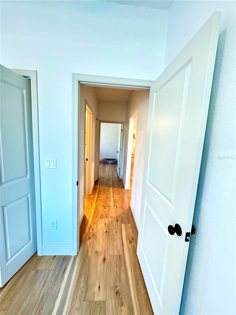 Image 23 of 33 For 1377 7th Street