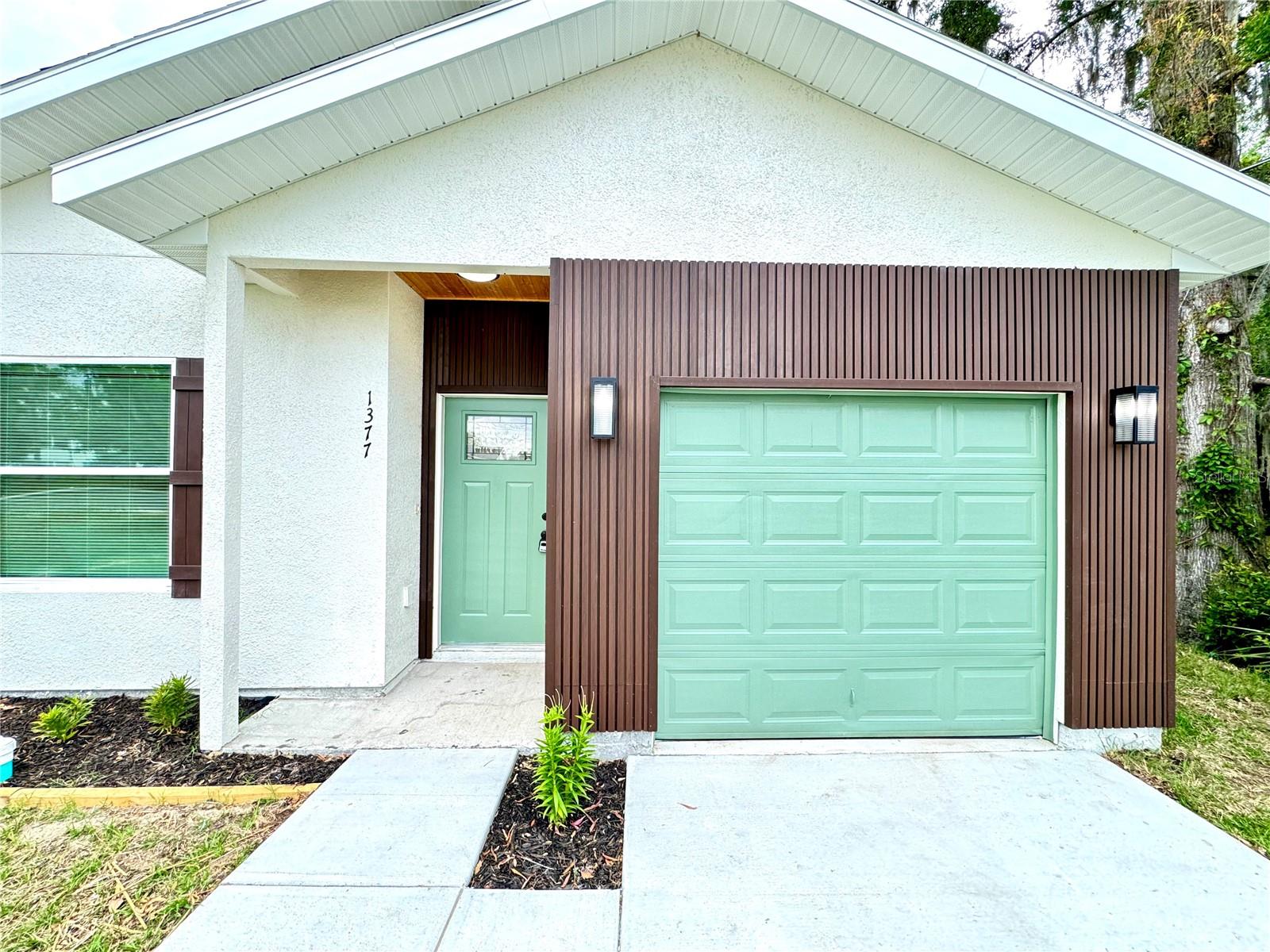 Image 3 of 33 For 1377 7th Street