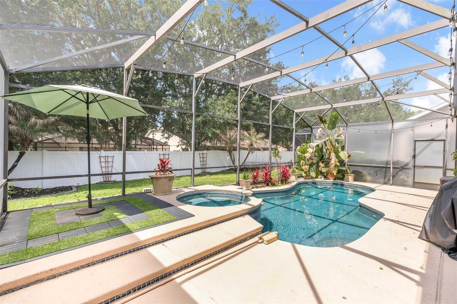 Image 33 of 48 For 13842 Orange Crest Drive