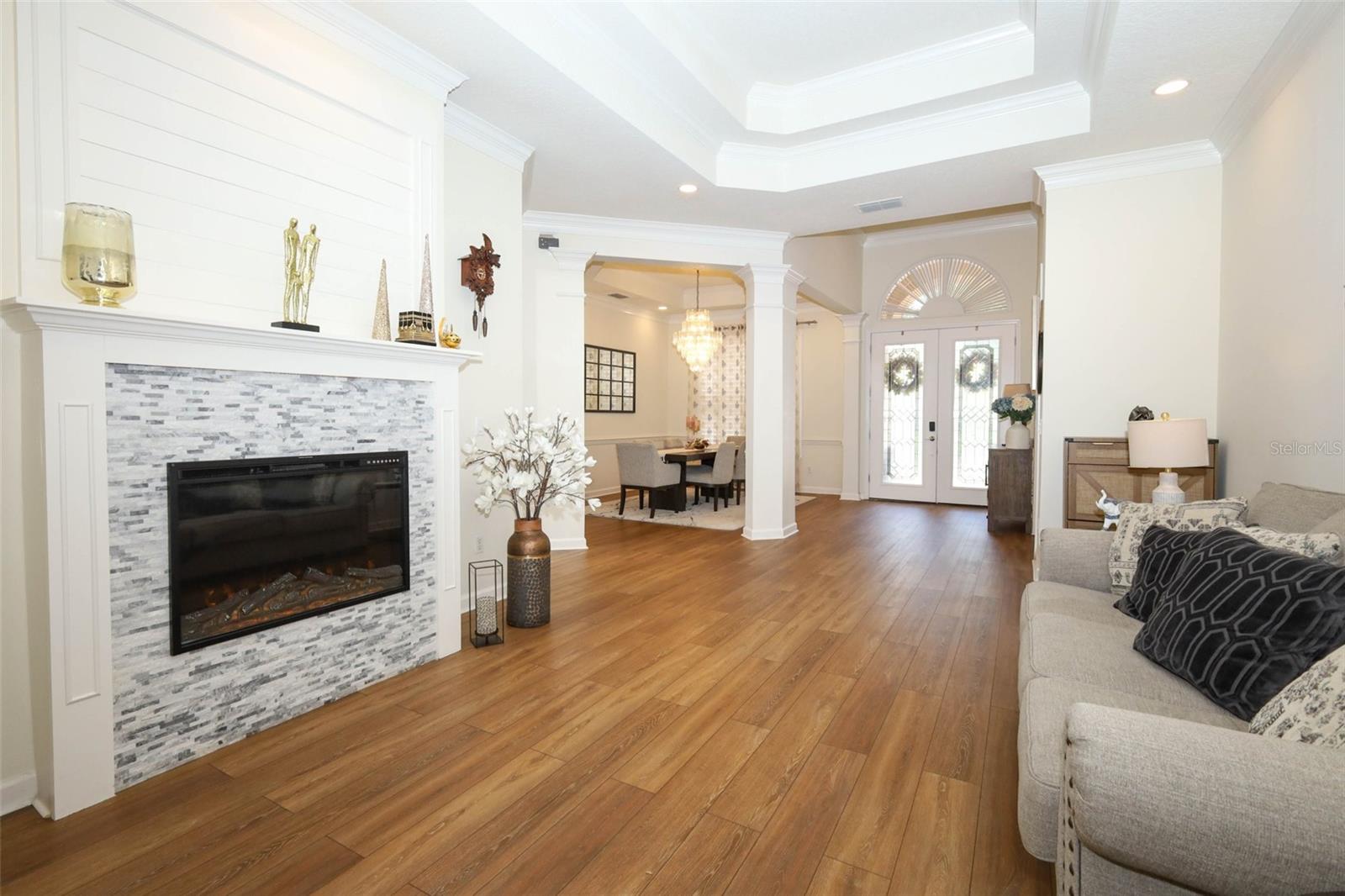 Image 19 of 72 For 836 Woodbark Cove