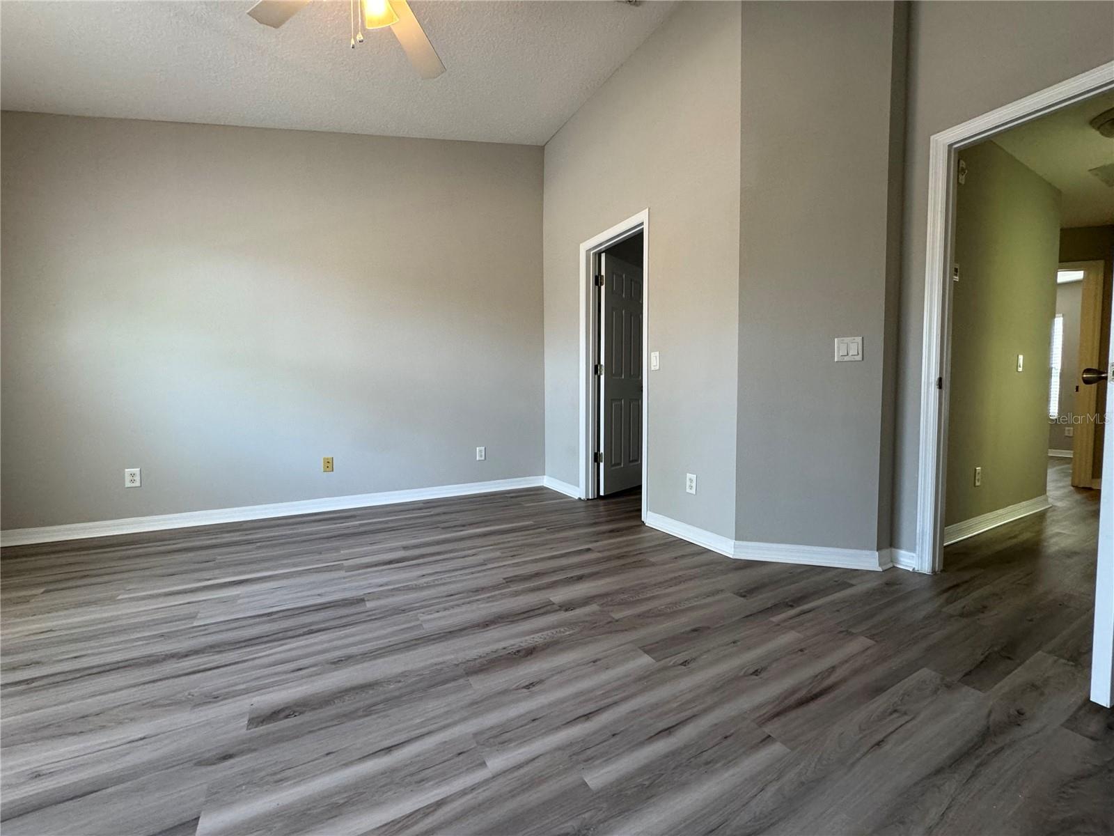 Image 18 of 30 For 12965 Langstaff Drive