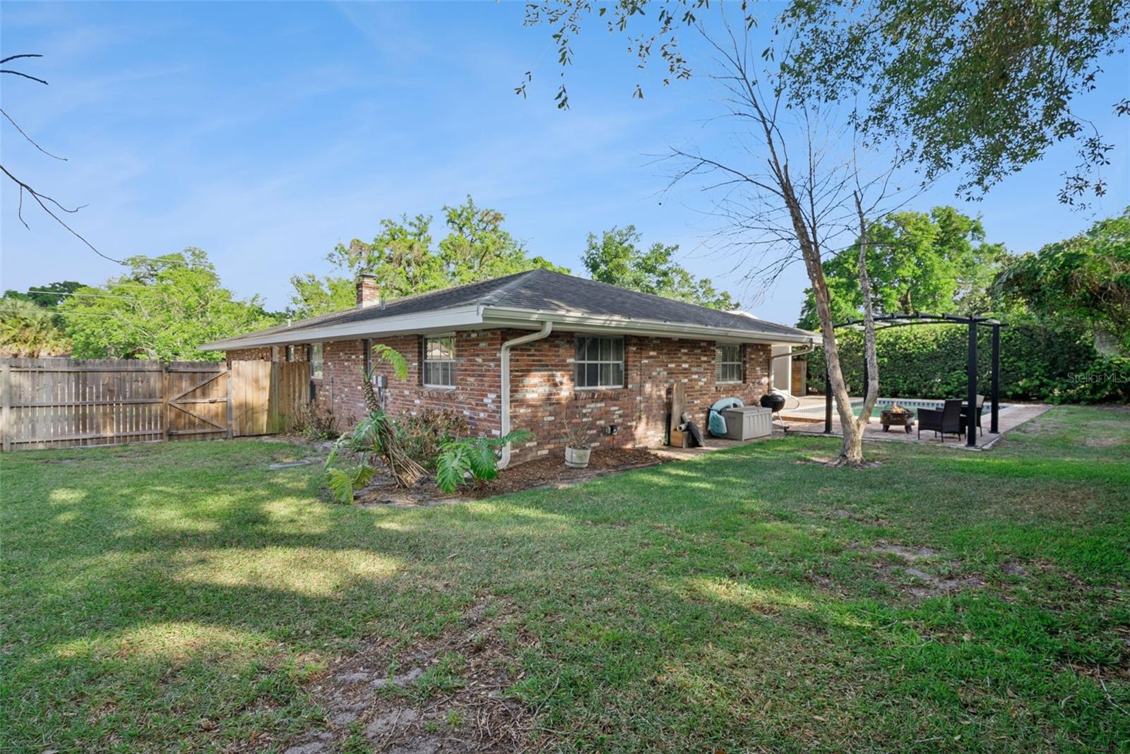 Image 30 of 30 For 480 Raymond Avenue