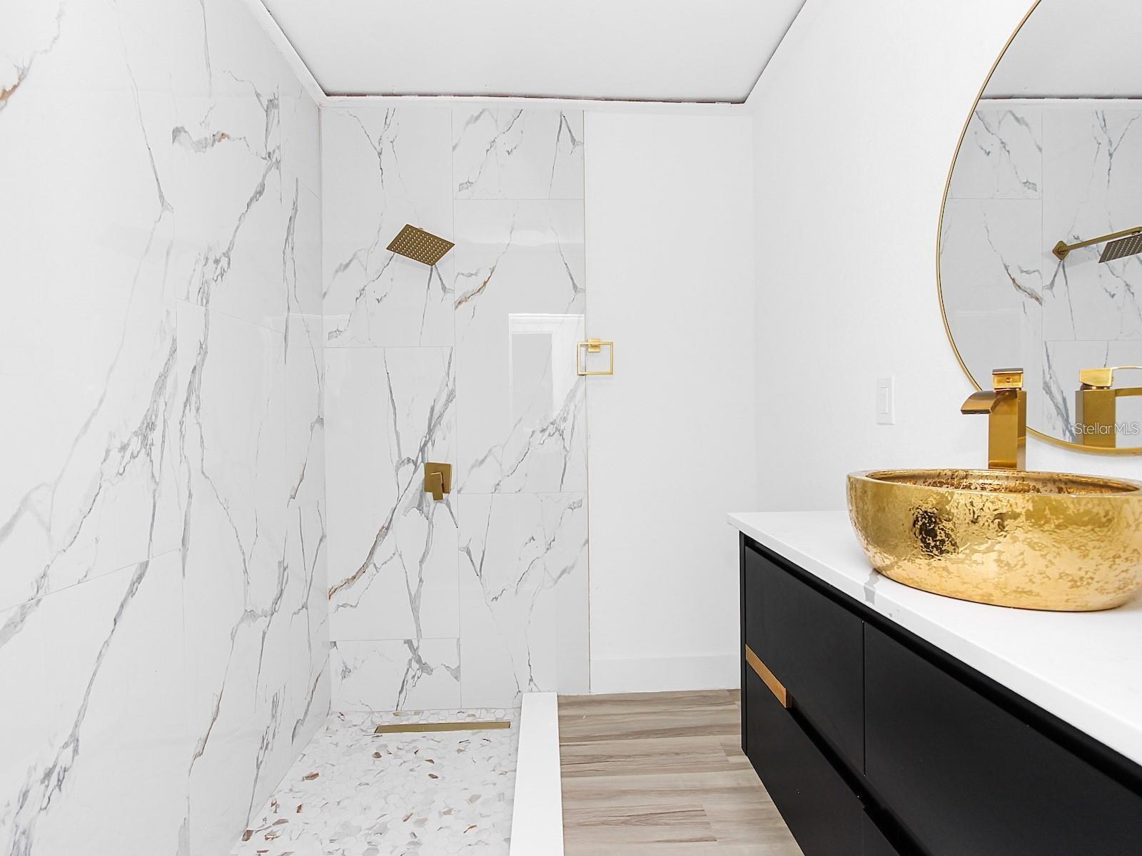 Image 12 of 21 For 4201 Park Lake Street